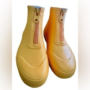 Vero Moda Yellow Rainboots - Size 40
